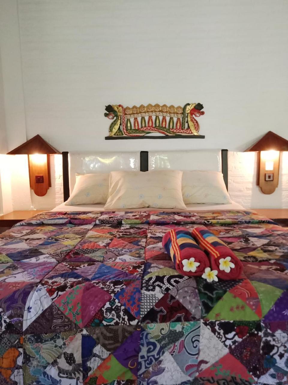 Rini Hotel Lovina Zewnętrze zdjęcie